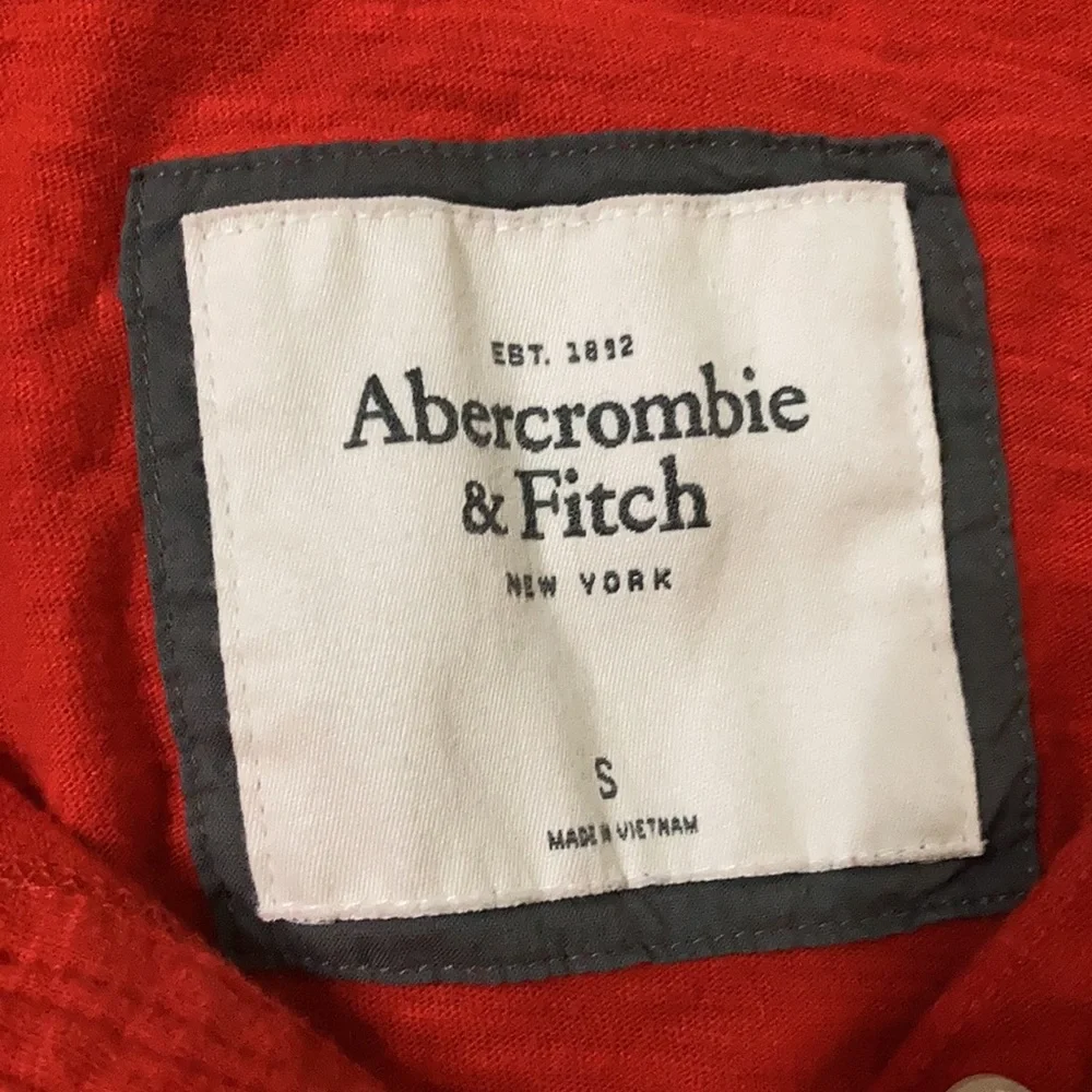 Red collared Abercrombie shirt - Picture 2 of 4